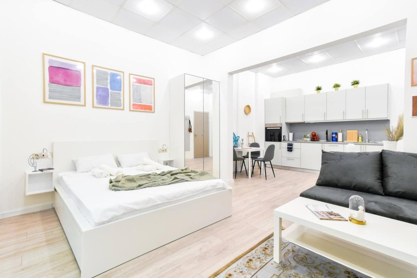 Duplex Condo Prime Location 2Bth 2 Studios Sofia Bagian luar foto
