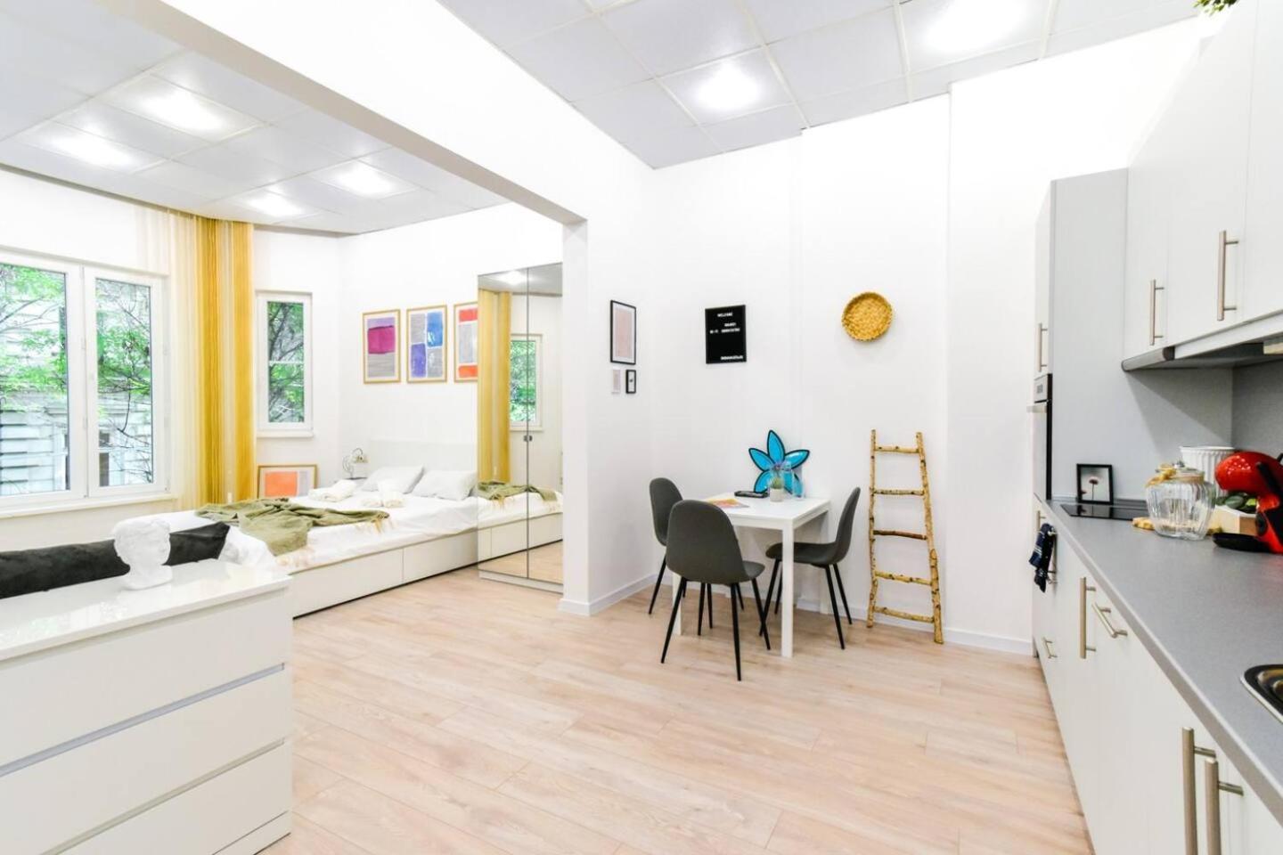 Duplex Condo Prime Location 2Bth 2 Studios Sofia Bagian luar foto